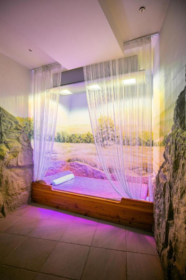 Trofana Wellness & Spa ミエンジズドロイェ エクステリア 写真