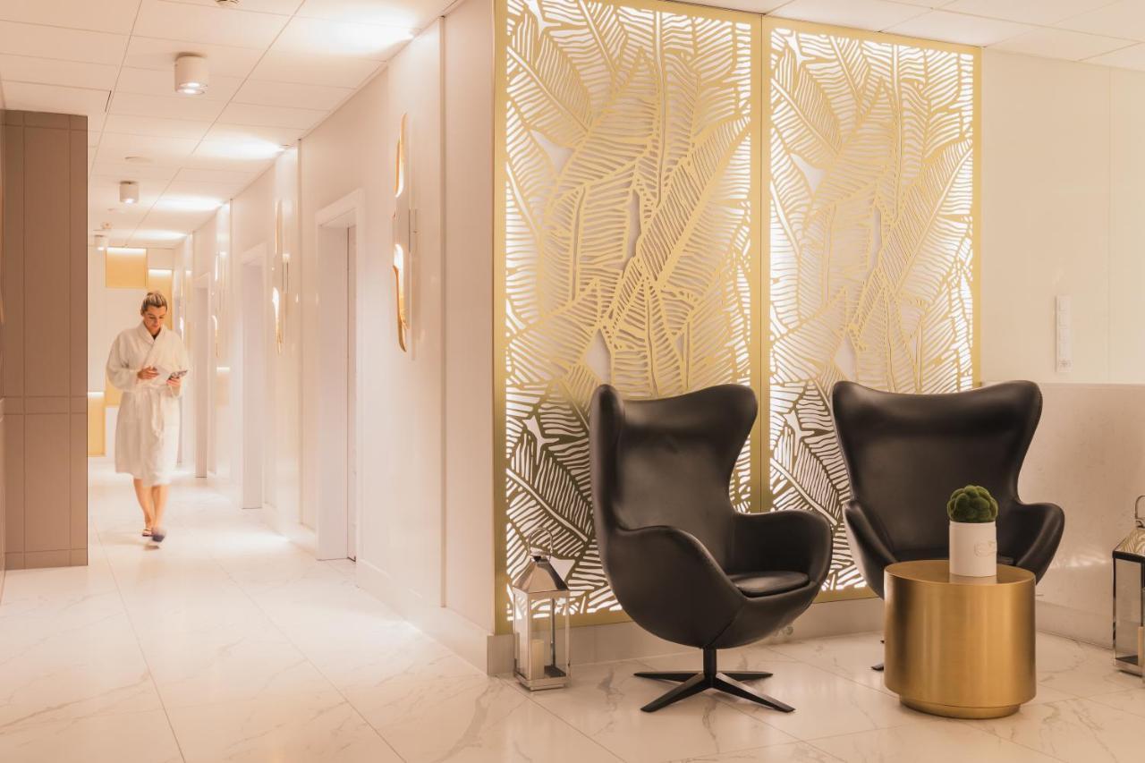 Trofana Wellness & Spa ミエンジズドロイェ エクステリア 写真