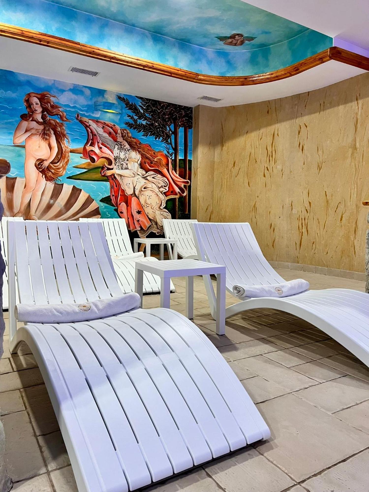 Trofana Wellness & Spa ミエンジズドロイェ エクステリア 写真