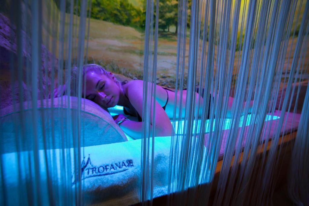 Trofana Wellness & Spa ミエンジズドロイェ エクステリア 写真