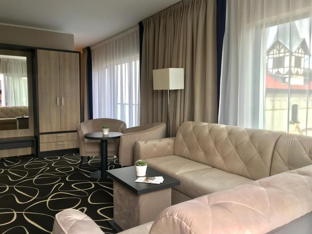 Trofana Wellness & Spa ミエンジズドロイェ エクステリア 写真